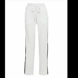 NWT TWENTY MONTREAL KENT CREPE BREAK AWAY PANT